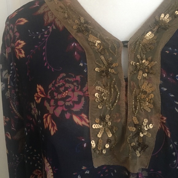 White Stag Sheer Floral Boho Sequin Tunic Size XL - Picture 2 of 3